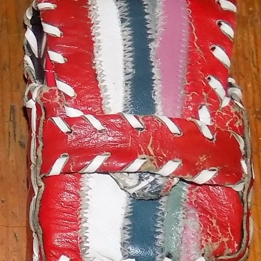 unique leather Cigaret-Pouch / Camera Pouch